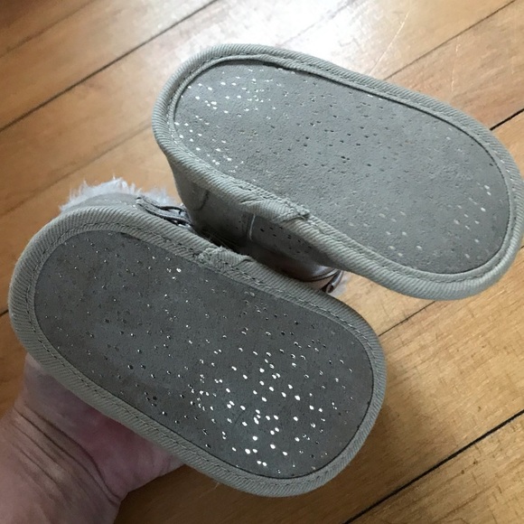 $5 each or all 3/$12 Infant Girl Boots - Picture 6 of 7